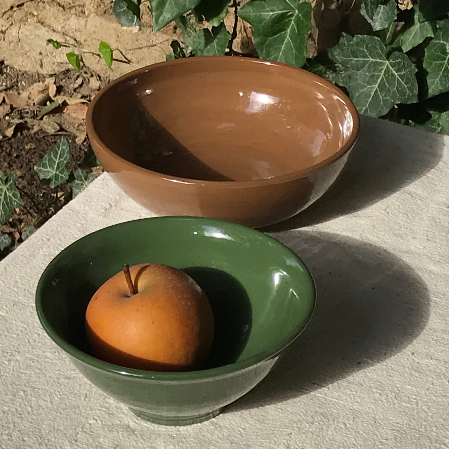 BOWL // BROWN GLOSSY