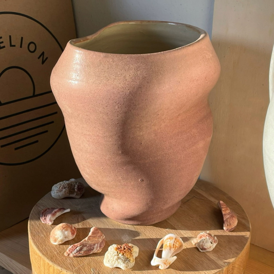 VASE // TWIRLY DUSTY ROSE