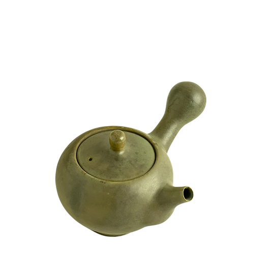 TEAPOT // BITTER GREEN