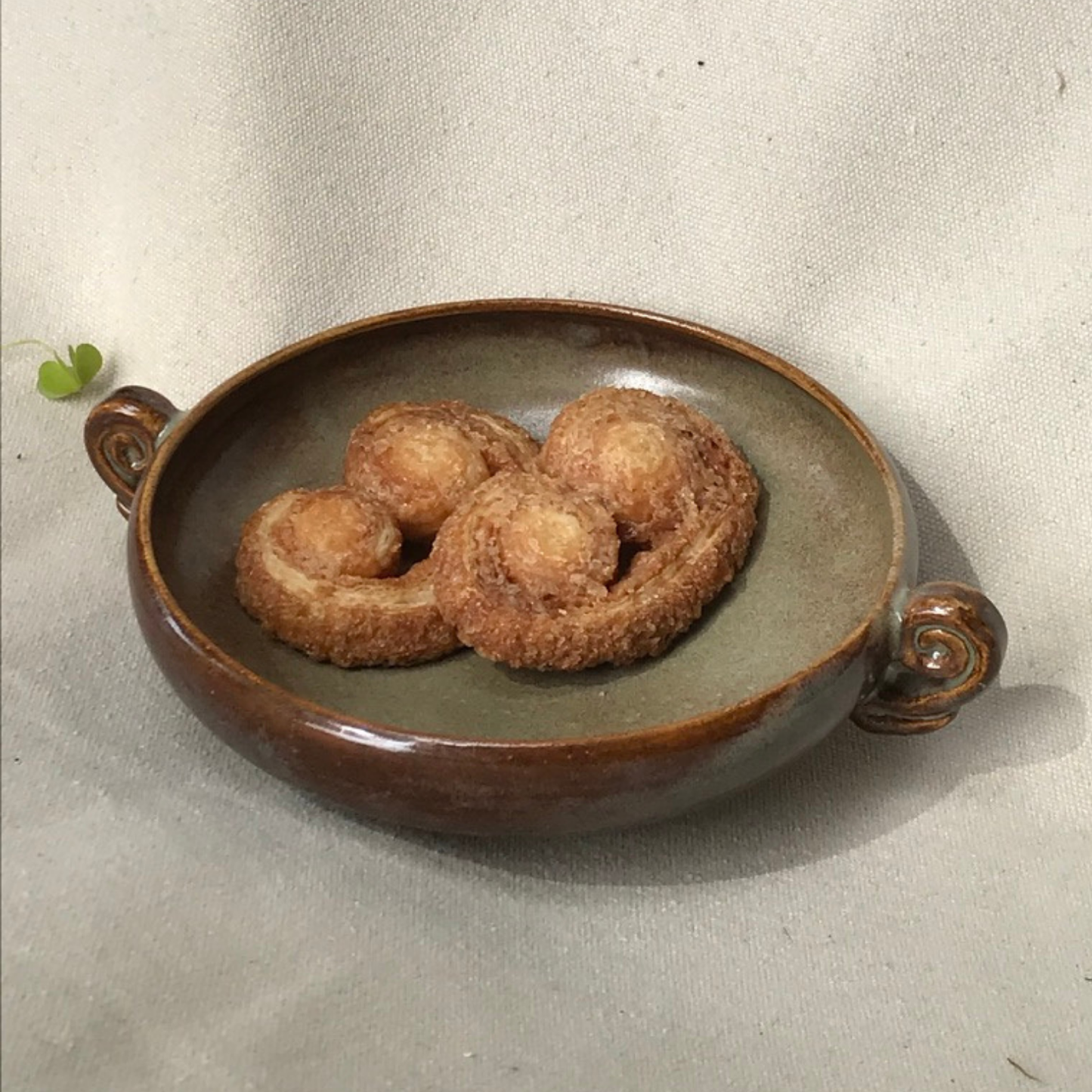 BOWL // ASH GREEN BROWN