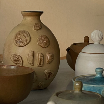 VASE // AGRA SHELLS
