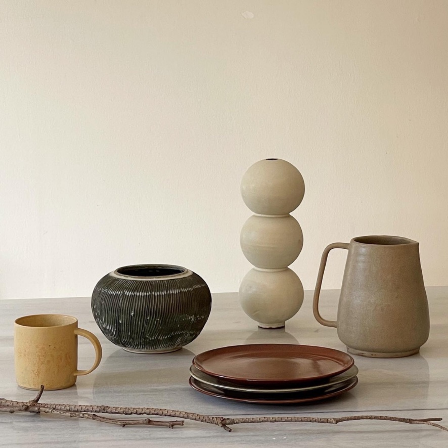 JUG // ASH STONE
