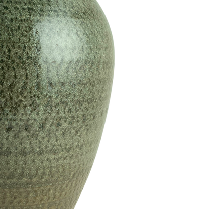 VASE // KELP GREEN URN