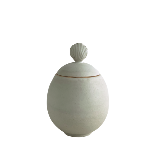 LIDDED JAR // QUEEN SCALLOP SATIN WHITE