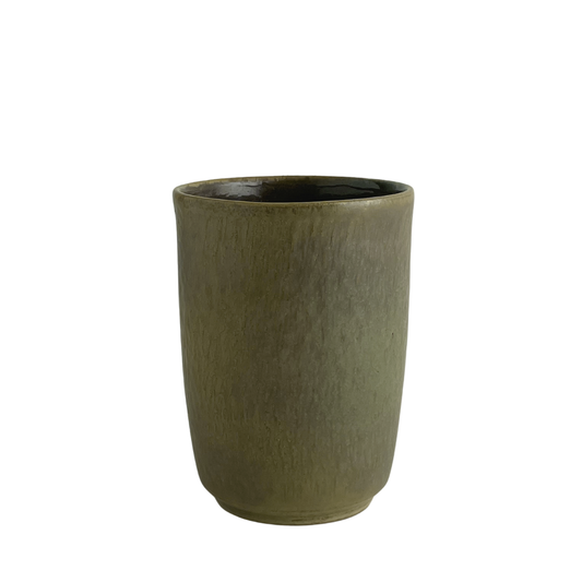 CUP // BITTER GREEN