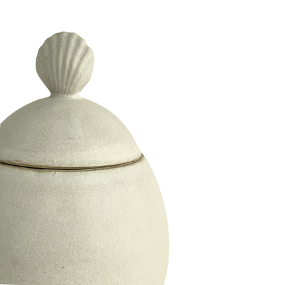 LIDDED JAR // QUEEN SCALLOP SATIN WHITE