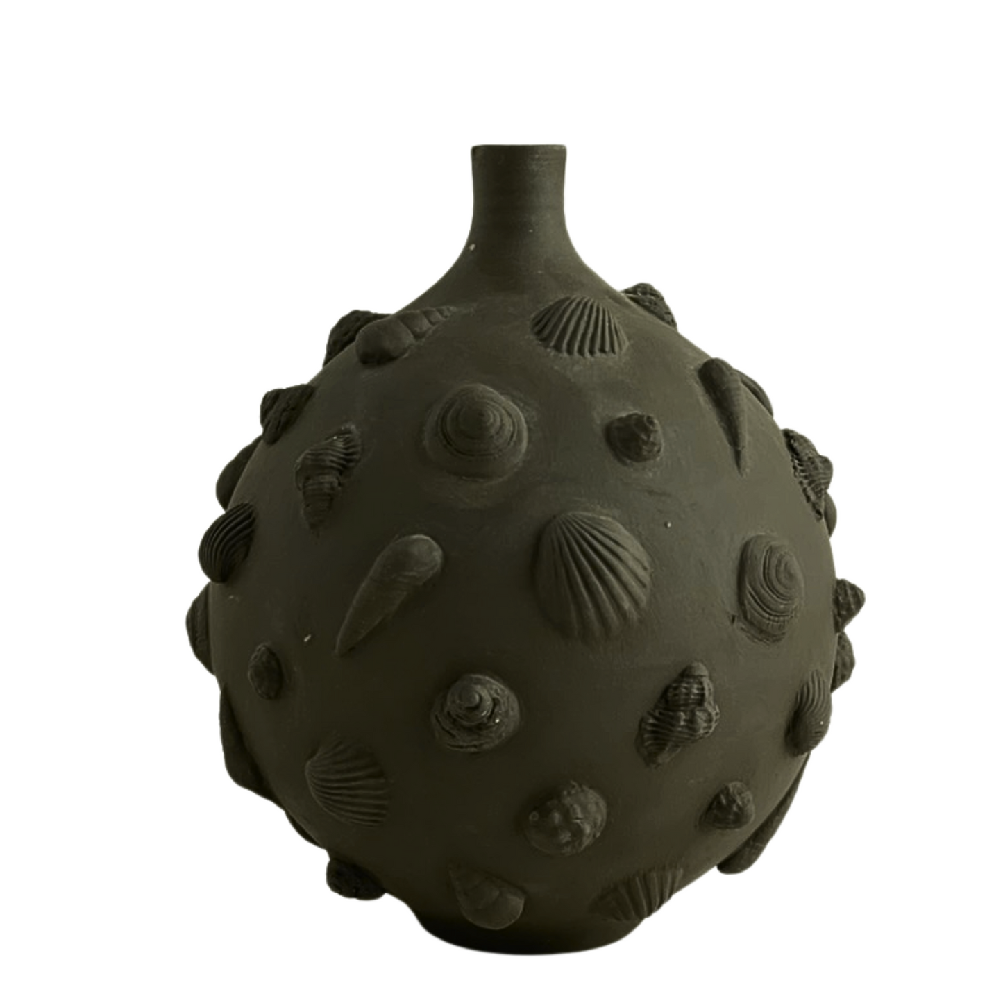 VASE // DARK CACAO WITH SEASHELLS