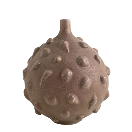 VASE // CORAL BROWN