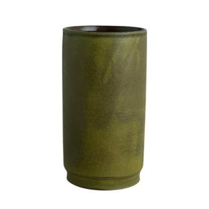 VASE // CYLINDIRICAL PESTO GREEN