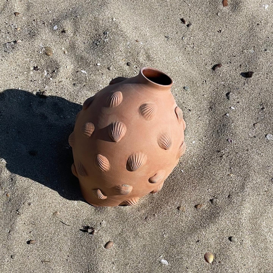 VASE // SEA ADOBE
