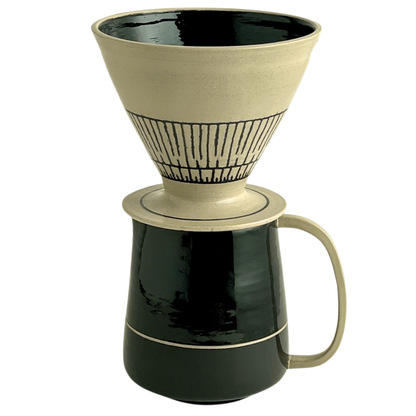 JUG // BLACK BEIGE GLOSSY