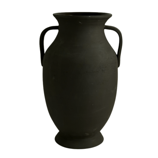 VASE // DARK AMPHORA