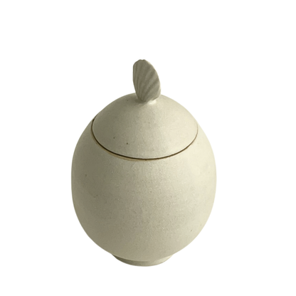 LIDDED JAR // QUEEN SCALLOP SATIN WHITE