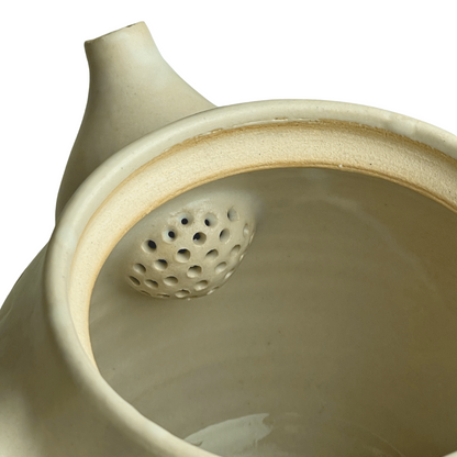 TEAPOT // BONE WHITE