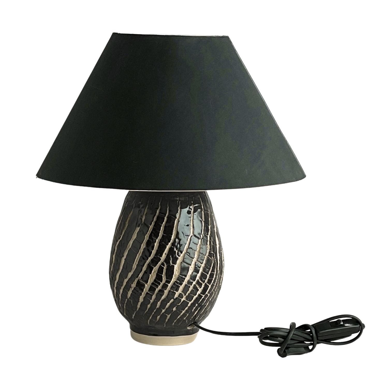 LAMP // CRACKED BLACK