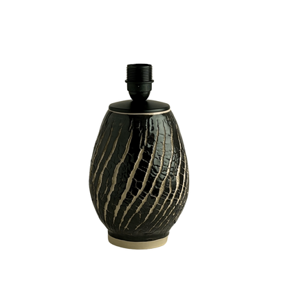 LAMP // CRACKED BLACK